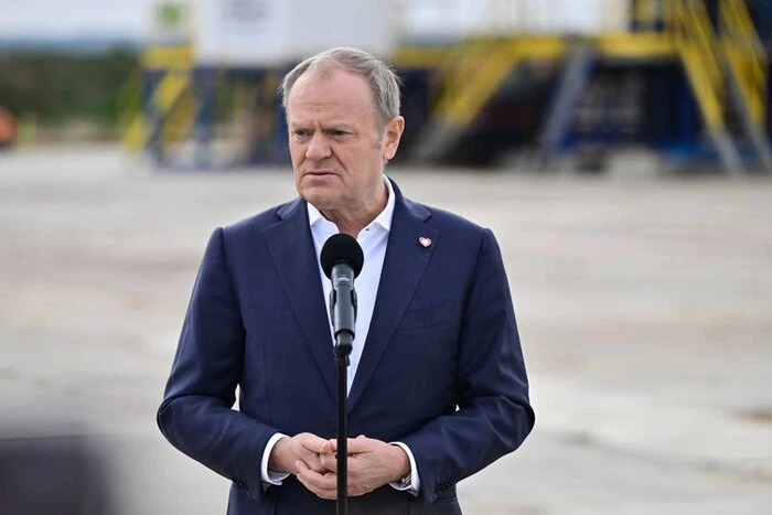 Туск про корупційний скандал в Україні: «Я попереджав президента Зеленського»