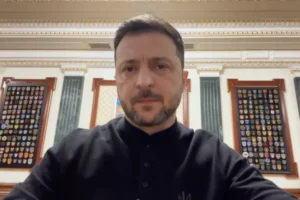 Українські посадовці цілодобово працюють зі США над мирним планом – Зеленський