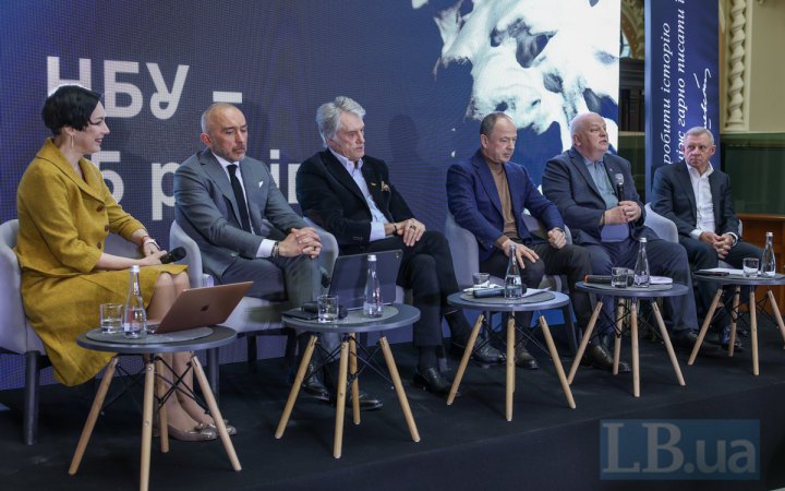 Як Нацбанк долав кризи за часи незалежності