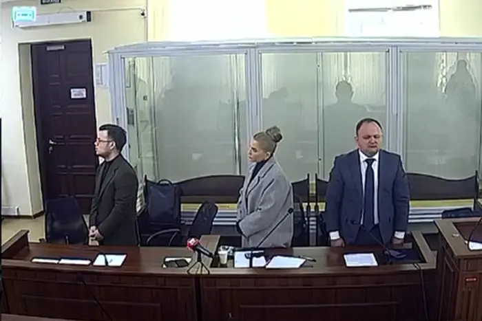 ВАКС дозволив Тимошенко одноразовий виїзд за кордон