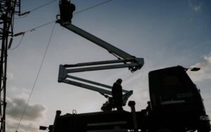 14 квітня українці будуть весь день зі світлом. Графіків не буде новини LB.ua