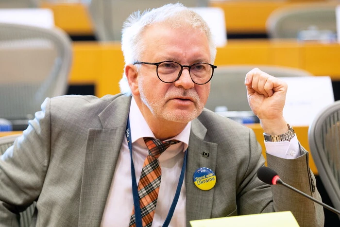 Депутат Європарламенту розкритикував перебіг справи Тимошенко