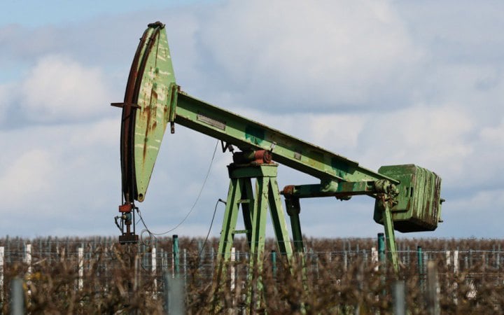 Brent опустилася нижче 100 уперше з квітня