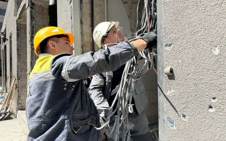 У шести областях знеструмлення після атак на енергообєкти