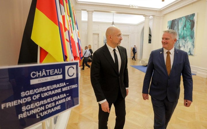 Шмигаль у Парижі обговорив із генсеком ОЕСР вступ України новини LB.ua