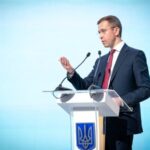 Корецький: дефіцит оборонних потреб 27 млрд покриють економією і переговорами